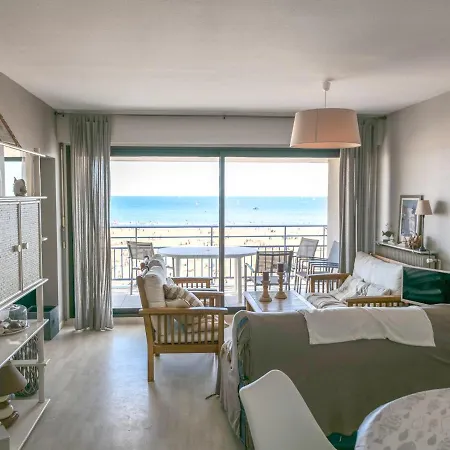 T2 En Front De Avec Balcon, Garage Et Ascenseur, - Fr-1-197-475 Apartmán Les Sables-dʼOlonne