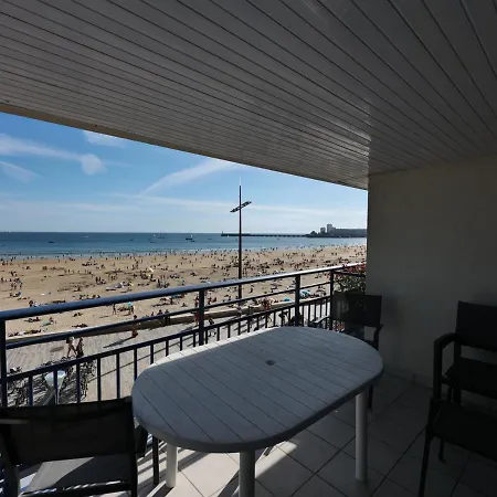 Apartmán T2 En Front De Avec Balcon, Garage Et Ascenseur, - Fr-1-197-475 Les Sables-dʼOlonne