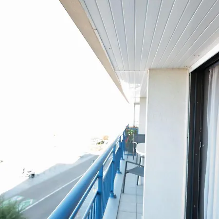 T2 En Front De Avec Balcon, Garage Et Ascenseur, - Fr-1-197-475 Apartmán Les Sables-dʼOlonne