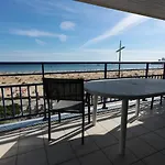 T2 En Front De Avec Balcon, Garage Et Ascenseur, - Fr-1-197-475 Les Sables-dʼOlonne